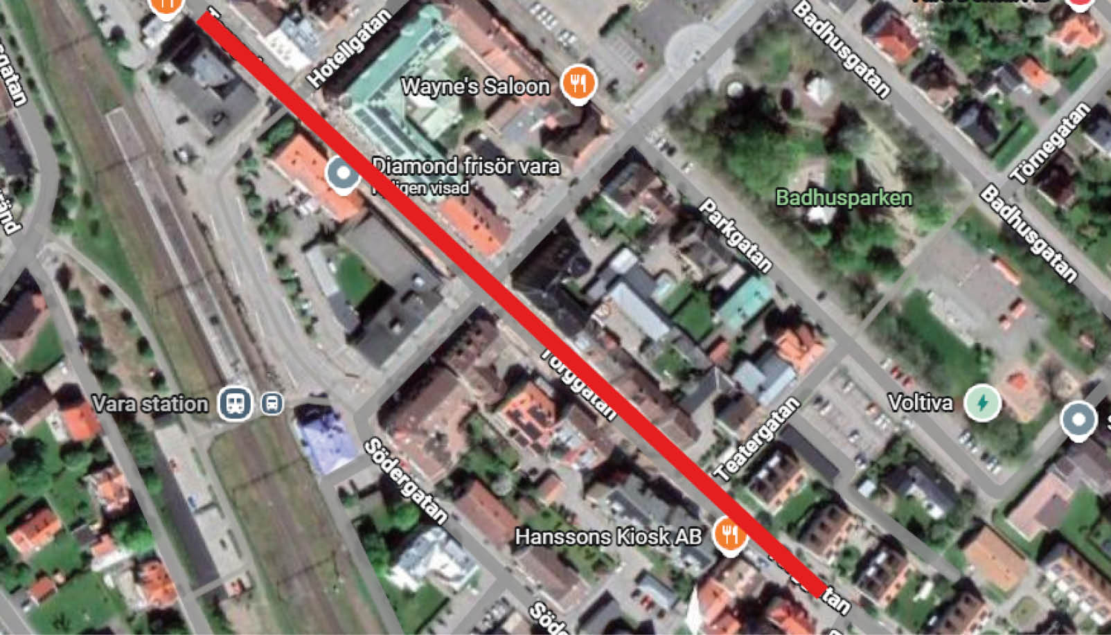 Karta över Torggatan i Vara tätort. Röd linje från Lilla torget till strax efter Teatergatan.